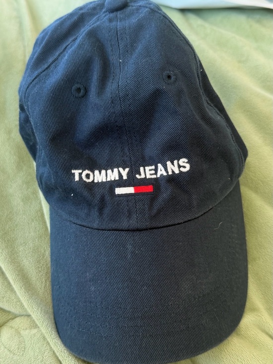 Tommy Hilfiger Other - Tommy Hilfiger Men's Navy Baseball Cap